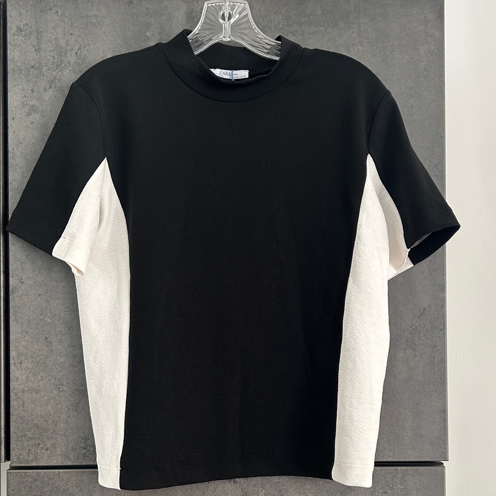 Zara Mock Neck Colorblock Black White Short Sleeve Shirt NWT Sz L polyeste as is - Picture 8 of 8
